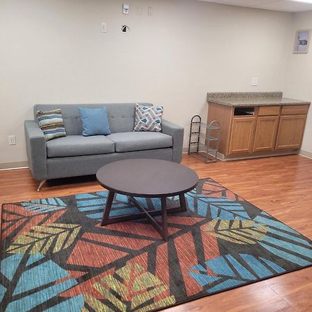 Woodspring Suites Louisville Clarksville Экстерьер фото