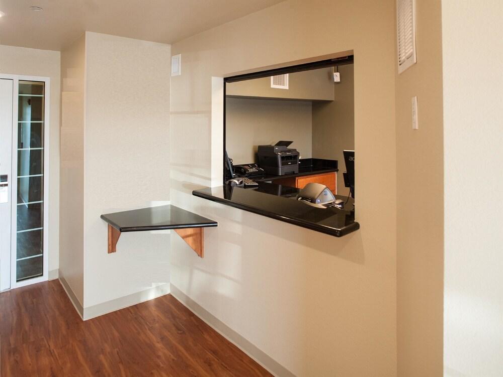 Woodspring Suites Louisville Clarksville Экстерьер фото