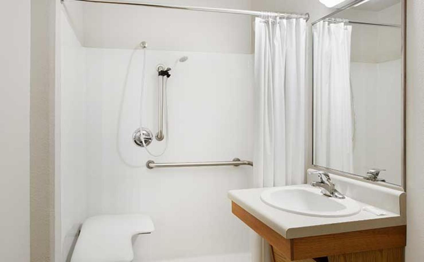 Woodspring Suites Louisville Clarksville Экстерьер фото