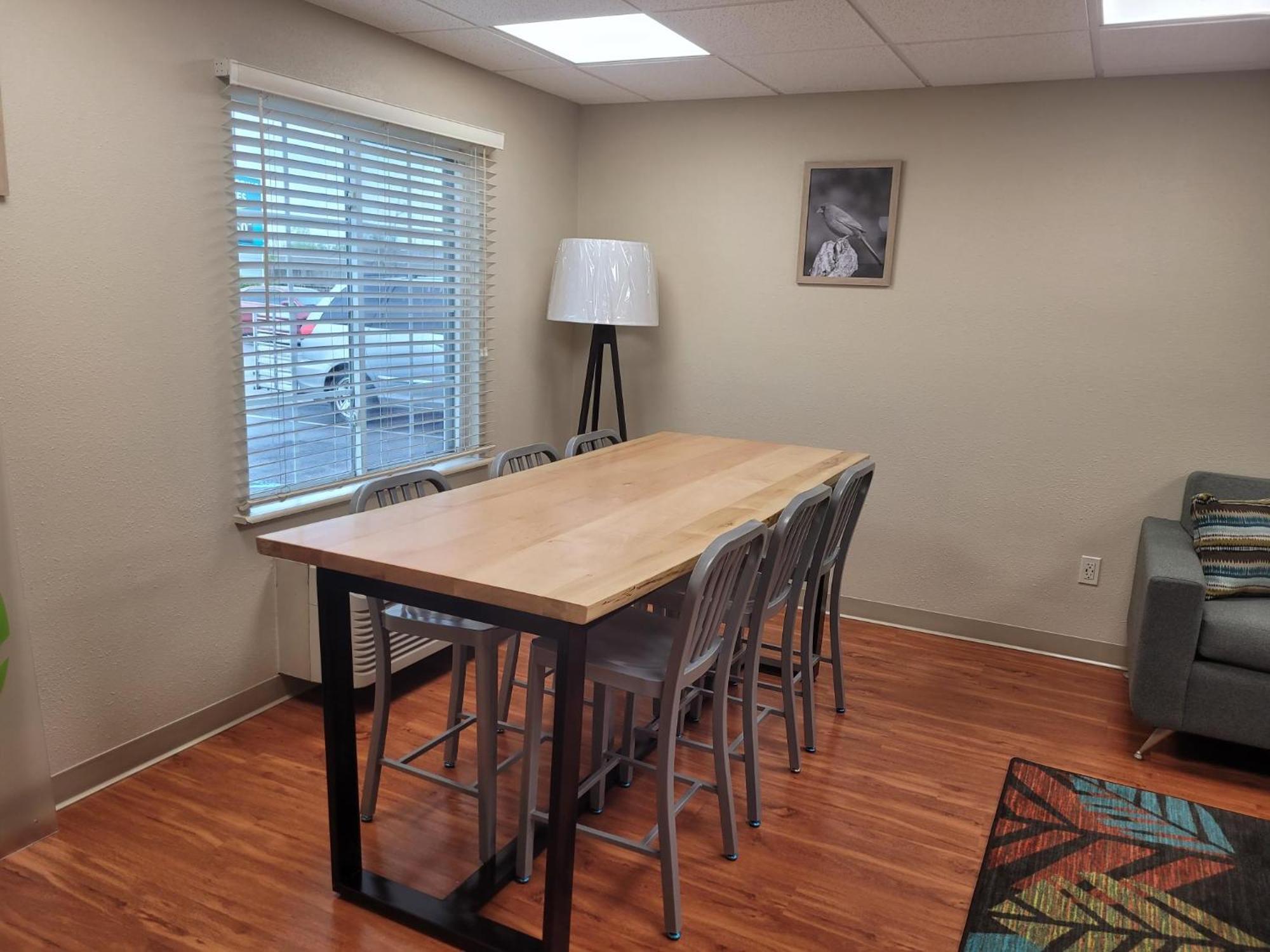 Woodspring Suites Louisville Clarksville Экстерьер фото