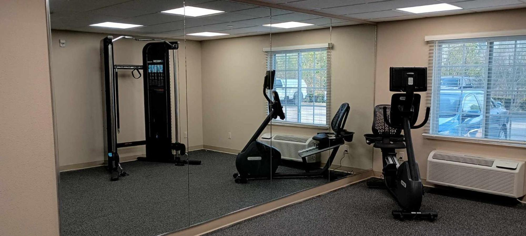 Woodspring Suites Louisville Clarksville Экстерьер фото