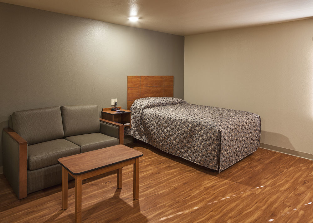 Woodspring Suites Louisville Clarksville Экстерьер фото